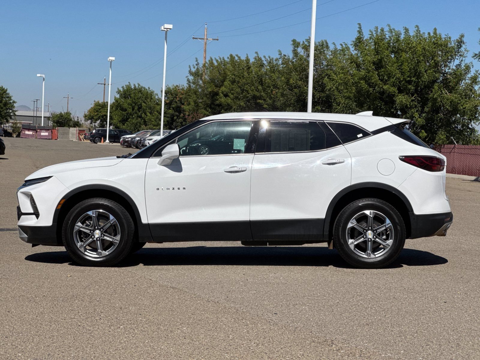Used 2023 Chevrolet Blazer LT FWD image 7