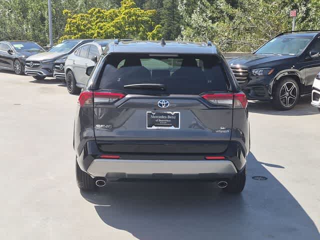 Used 2023 Toyota RAV4 SE w/ SE Grade Weather Package AWD/4WD image 7