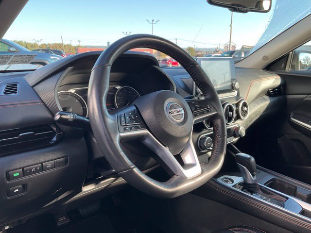 Used 2021 Nissan Sentra SR w/ SR Premium Package FWD image 4