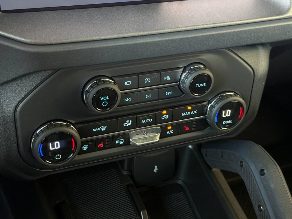 New 2026 Ford Bronco Badlands AWD/4WD image 20