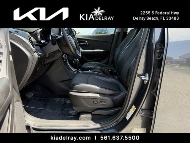 Used 2018 Chevrolet Trax LT w/ Driver Confidence Package FWD image 18