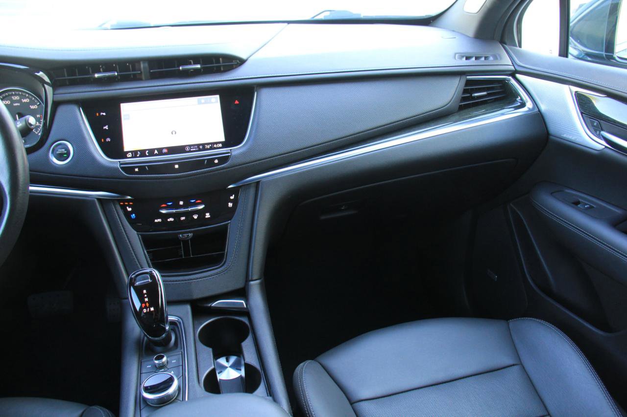 Used 2021 Cadillac XT5 Premium Luxury image 10