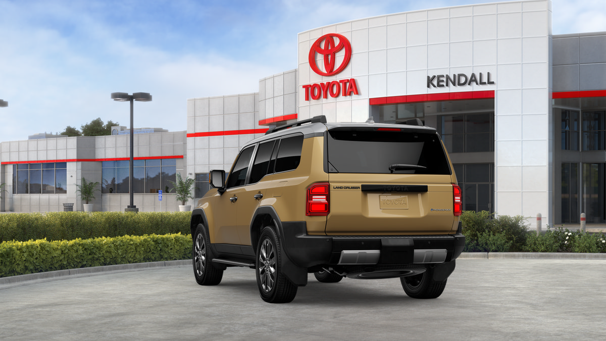 New 2027 Toyota Land Cruiser w/ Premium Package AWD/4WD image 9