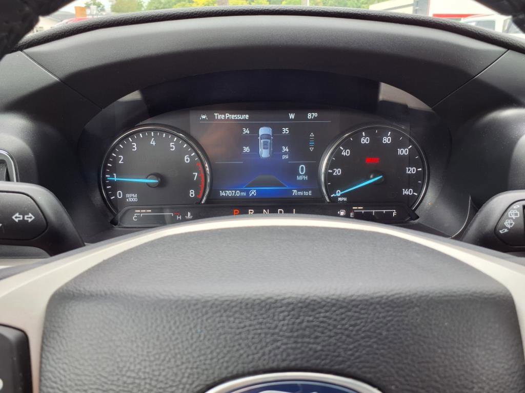 Certified 2023 Ford Explorer XLT w/ Equipment Group 202A image 17