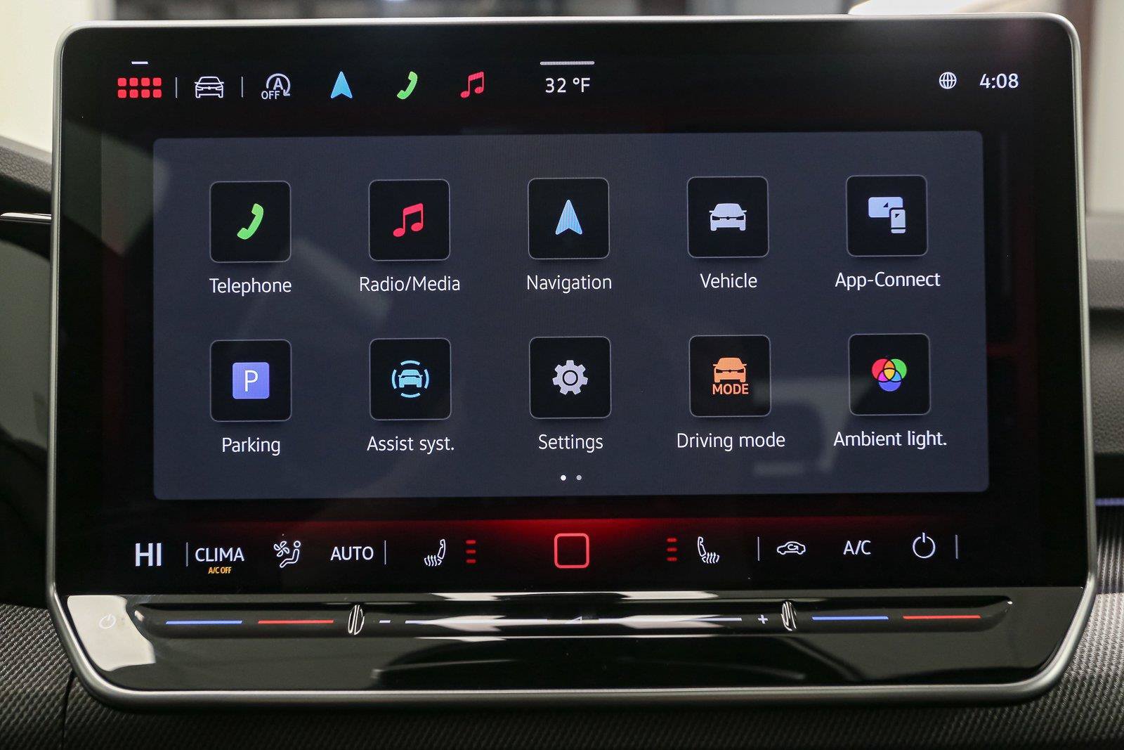 New 2026 Volkswagen GTI SE FWD image 18