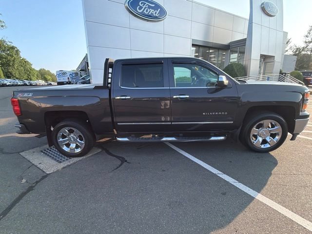 Used 2015 Chevrolet Silverado 1500 LTZ Z71 w/ LTZ Plus Package AWD/4WD image 9