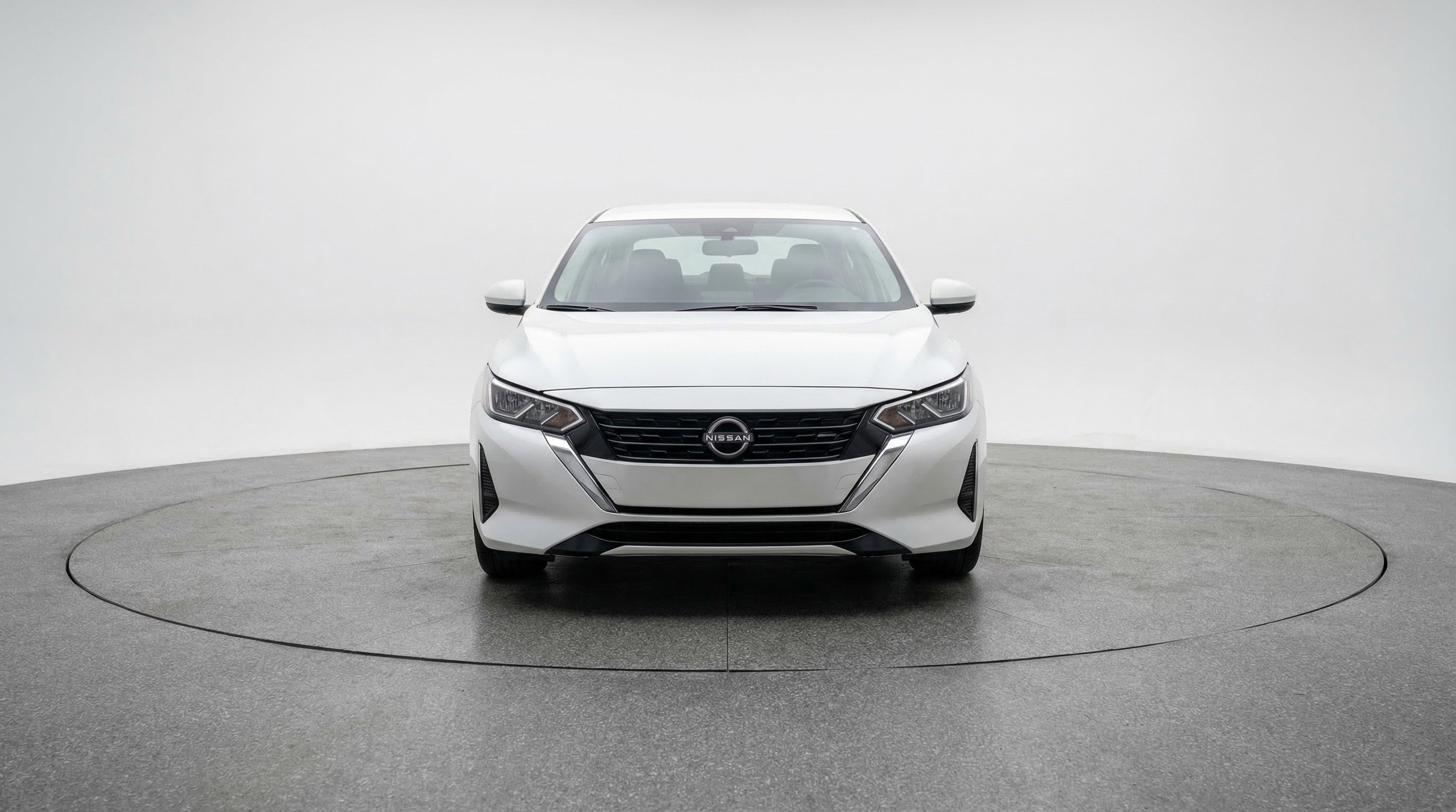 Used 2025 Nissan Sentra SV image 2