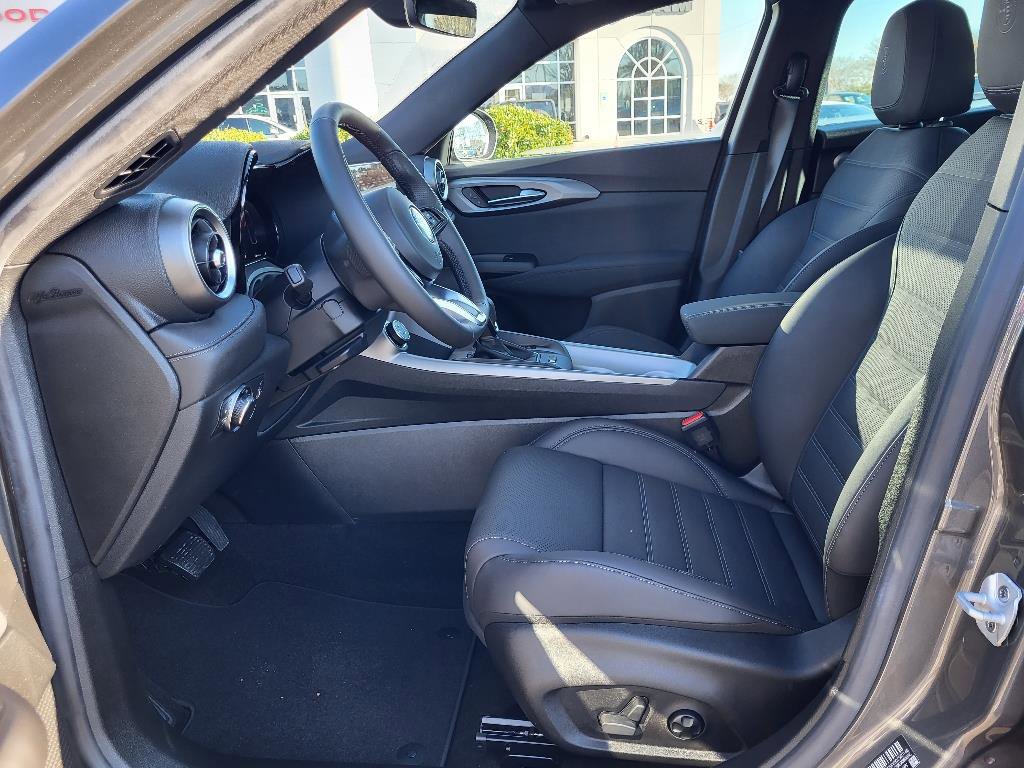 New 2024 Alfa Romeo Tonale Ti w/ Active Assist Package image 3