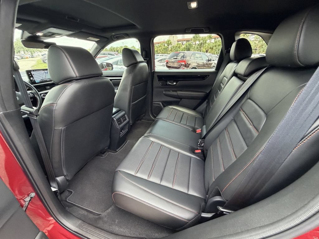 Used 2025 Honda CR-V Sport Touring image 12