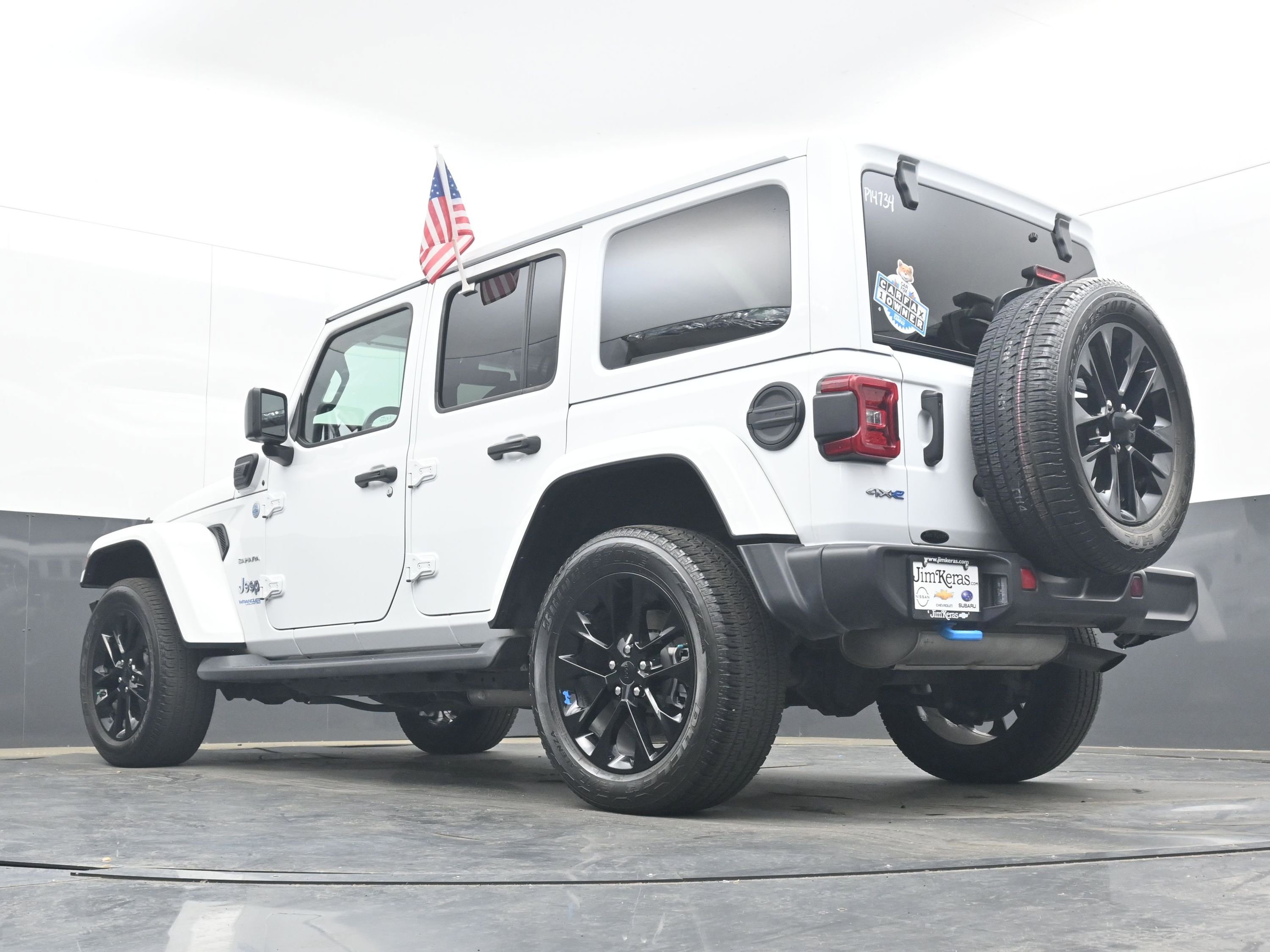 Used 2022 Jeep Wrangler Unlimited Sahara w/ Cold Weather Group AWD/4WD image 28