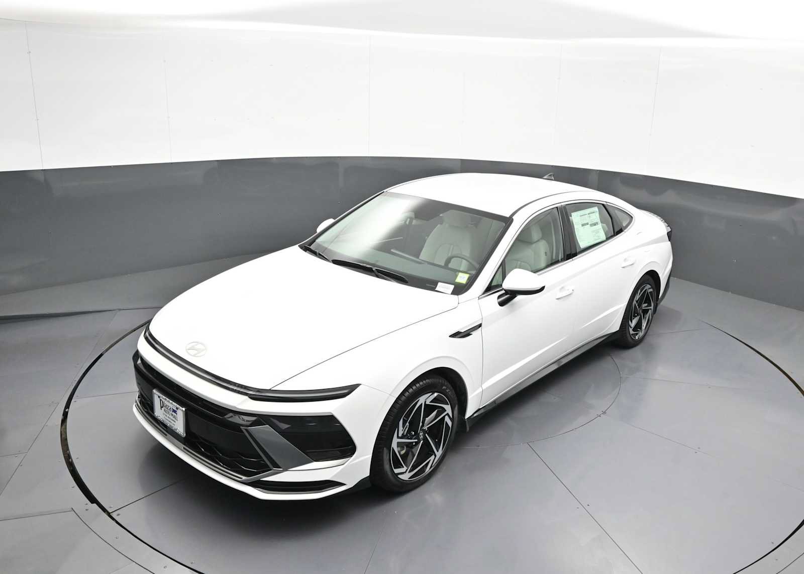 New 2026 Hyundai Sonata SEL FWD image 32