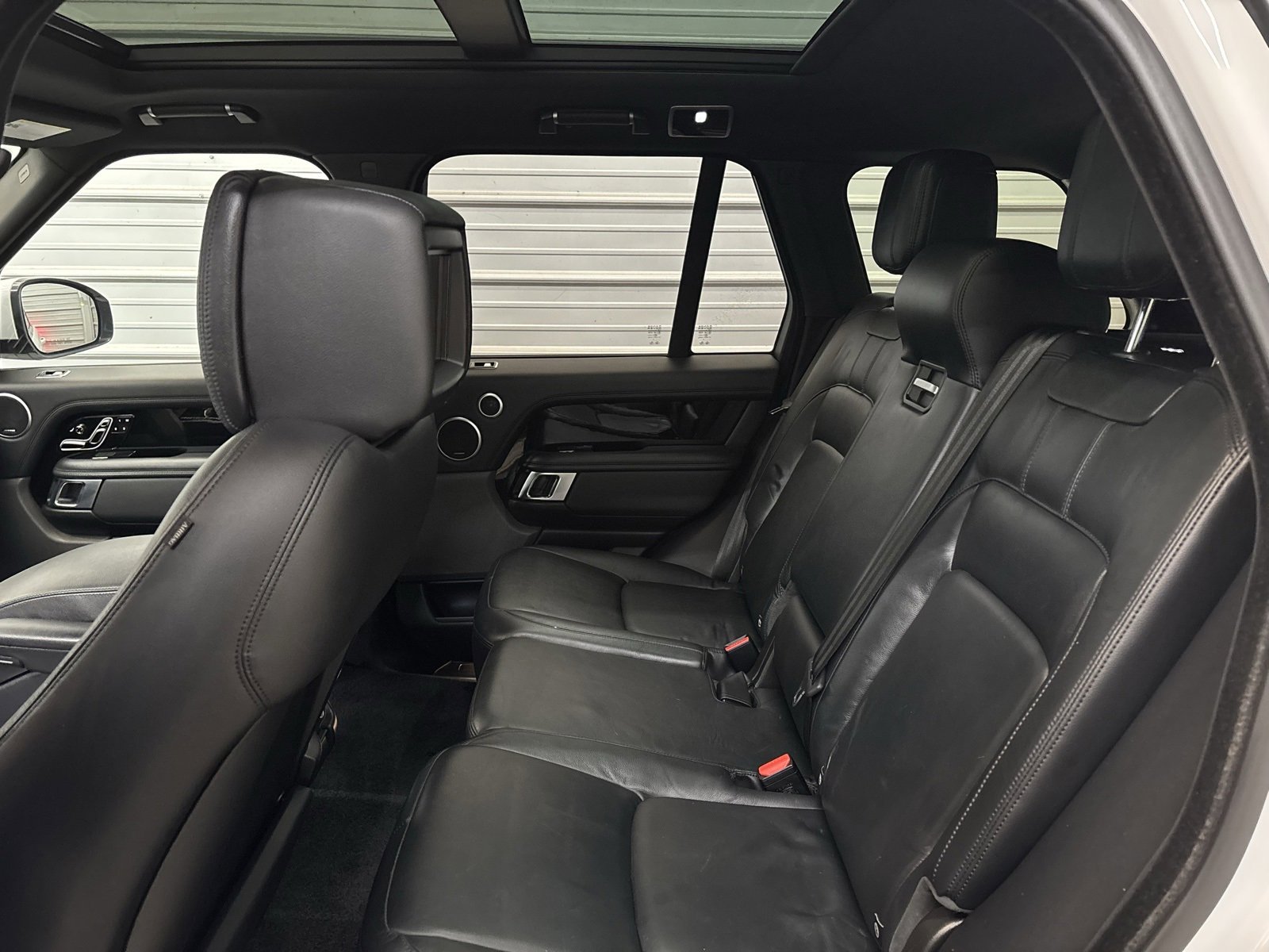 Used 2018 Land Rover Range Rover 3.0L V6 Supercharged image 23
