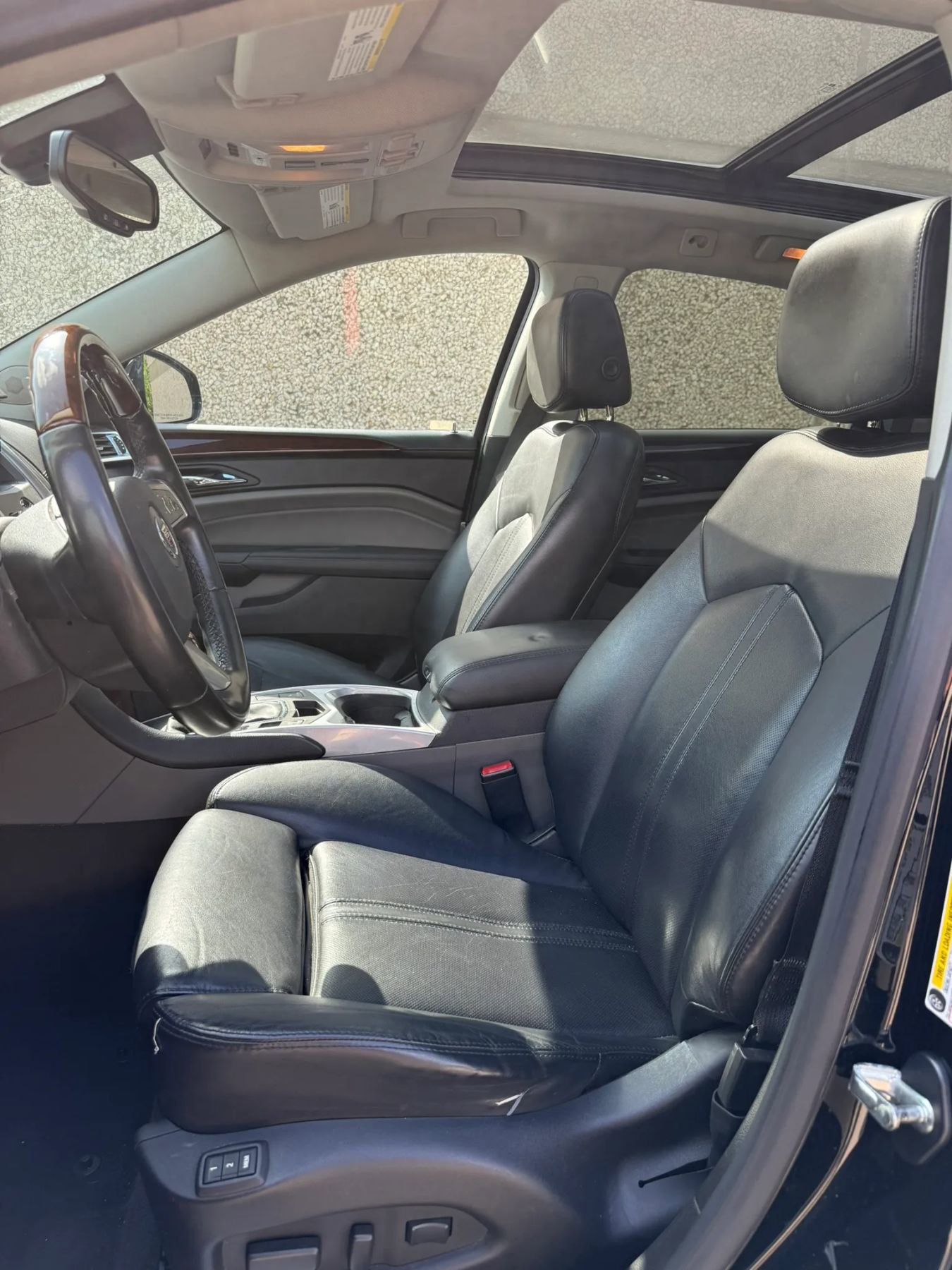 Used 2011 Cadillac SRX Luxury FWD image 11