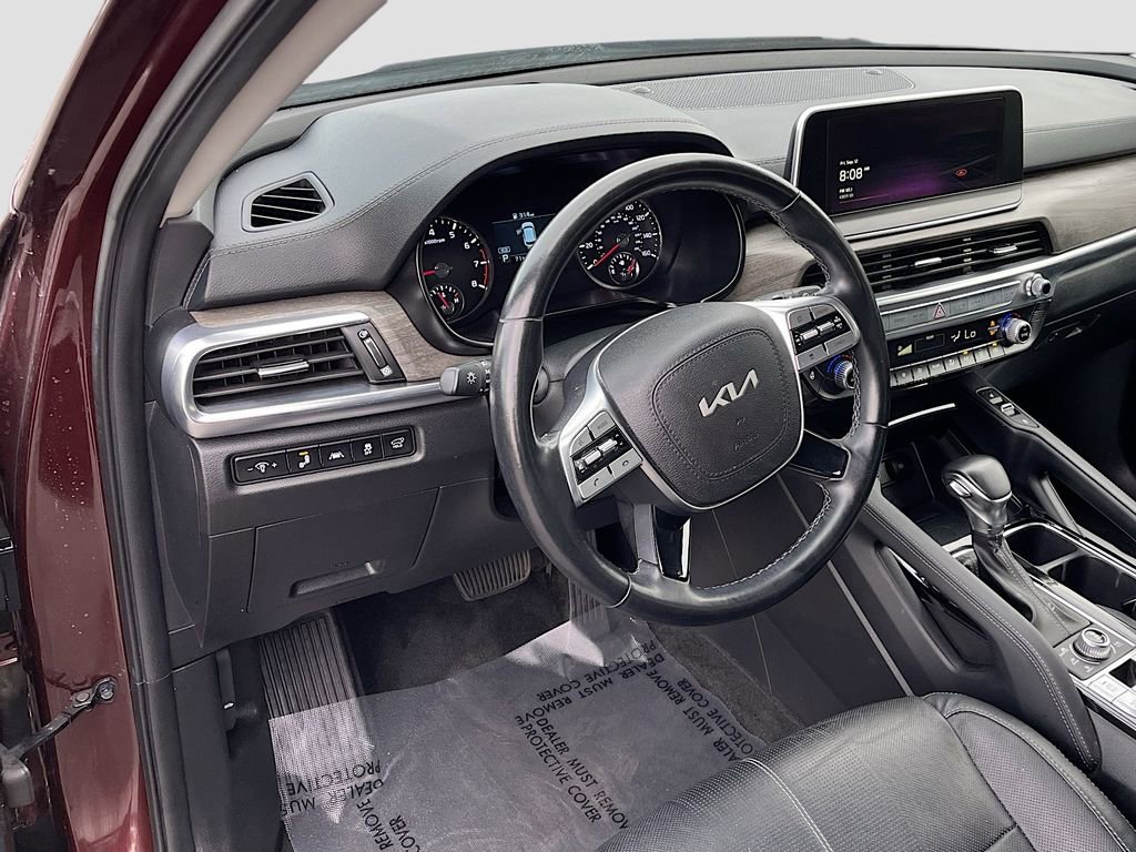 Used 2022 Kia Telluride EX w/ Towing Package image 9
