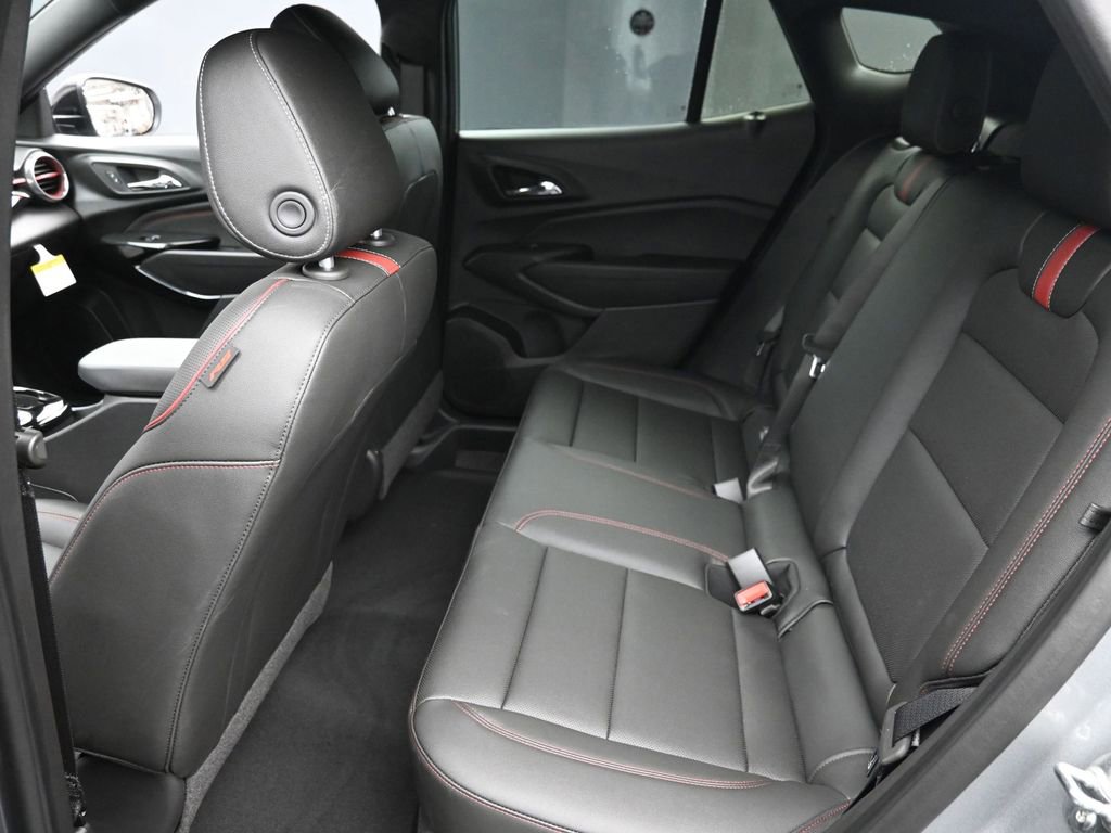 New 2026 Chevrolet Trax RS w/ Sunroof Package image 10