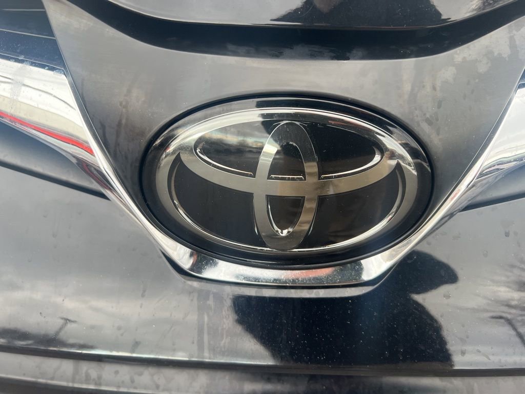 Used 2019 Toyota Sienna LE image 26