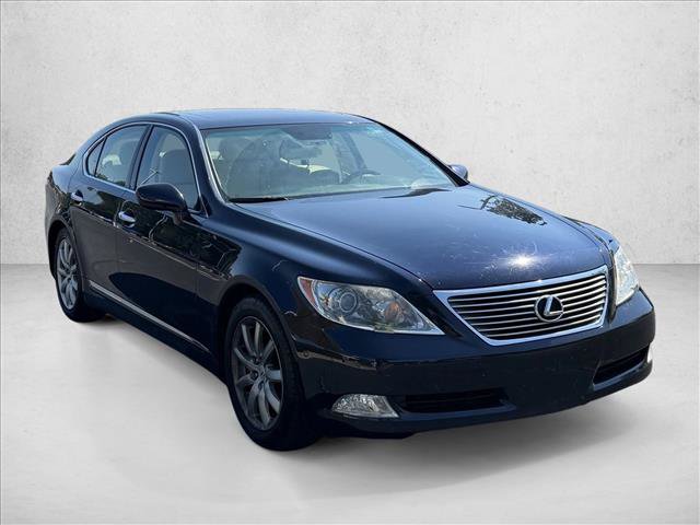 Used 2008 Lexus LS 460 RWD image 3