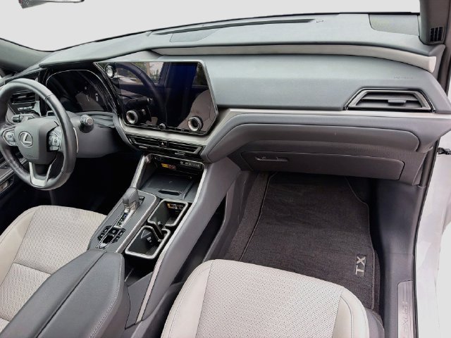 Used 2026 Lexus TX 350 AWD w/ Technology Package image 15