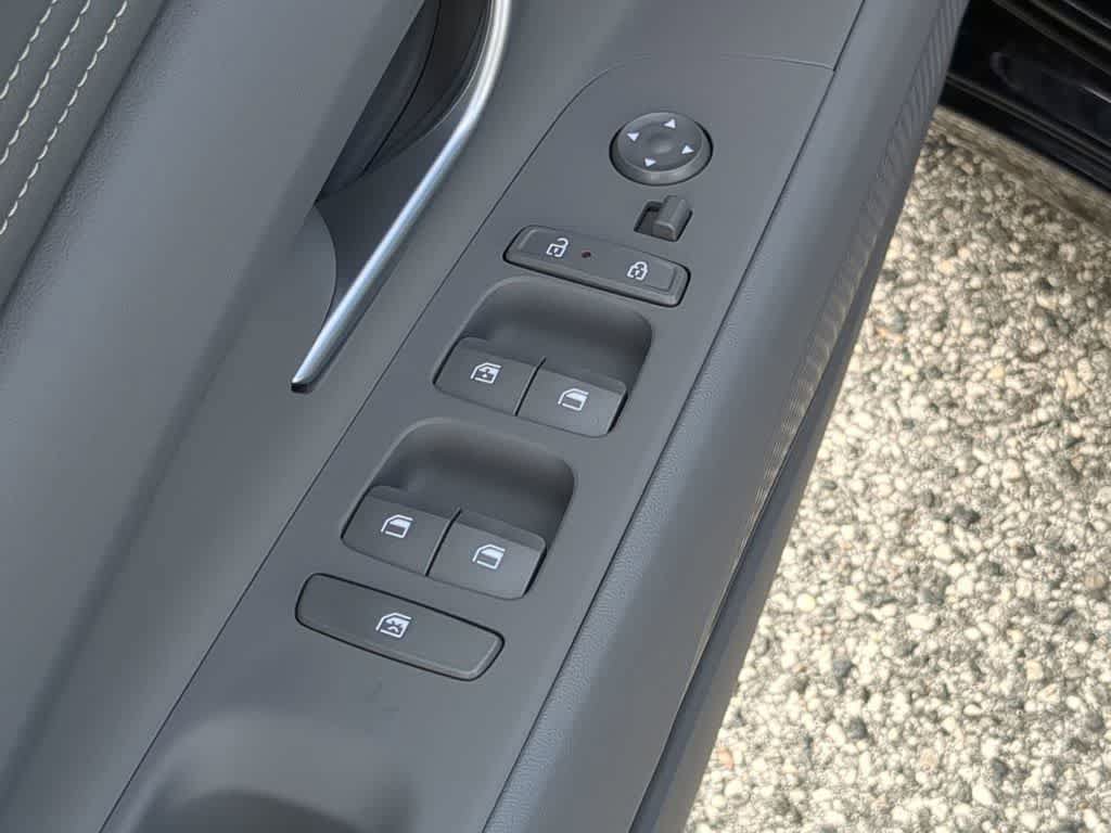 New 2026 Hyundai Elantra SEL Sport Premium FWD image 18