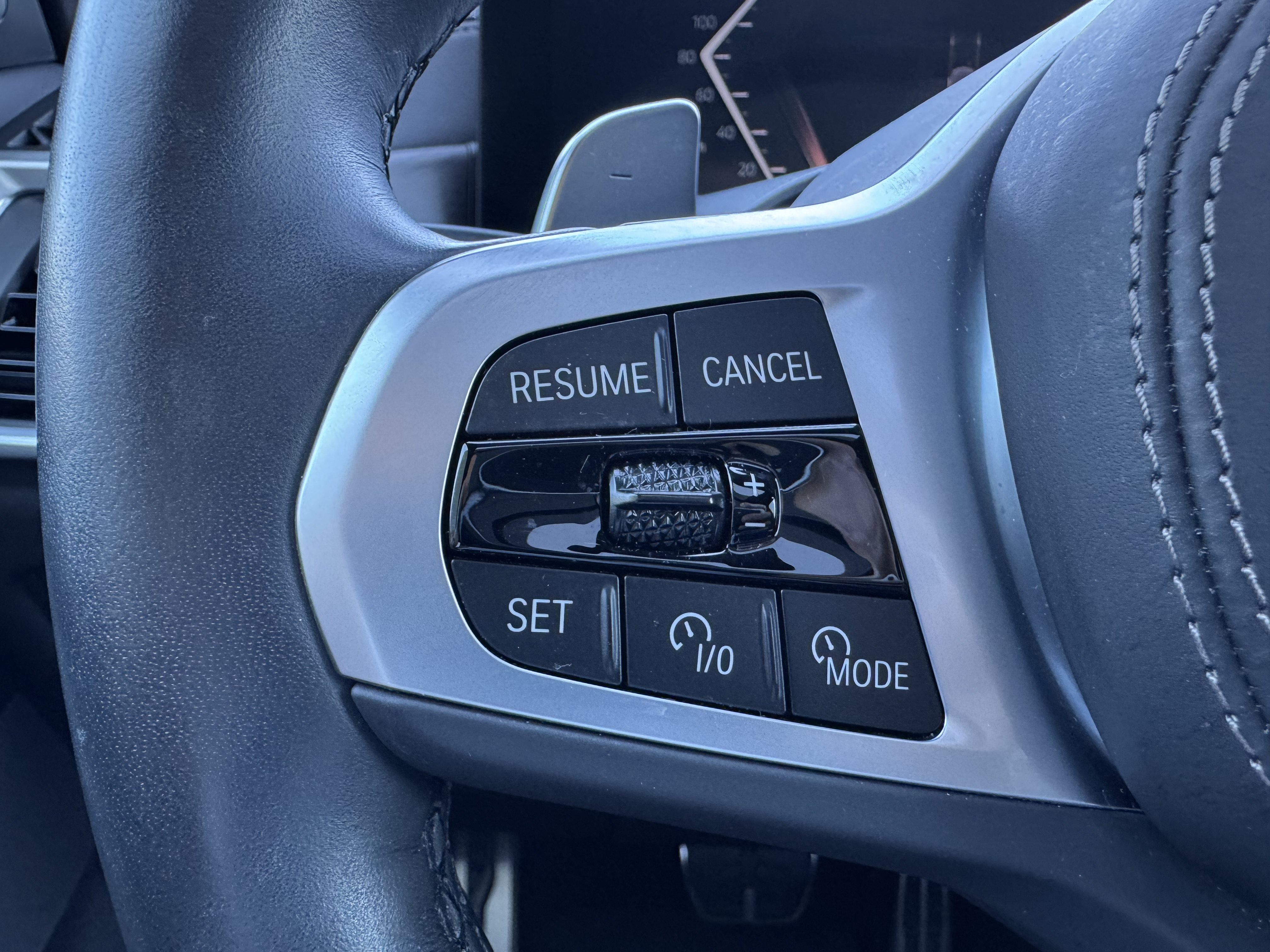 Used 2024 BMW X5 xDrive40i w/ M Sport Package AWD/4WD image 17