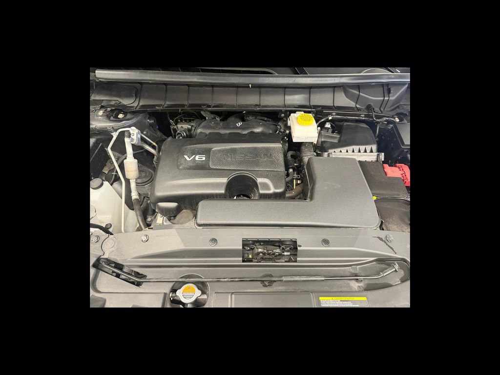 Used 2023 Nissan Pathfinder Platinum AWD/4WD image 21