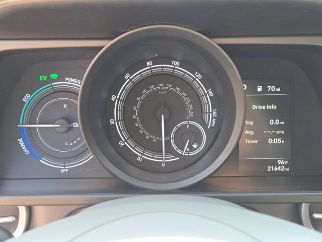 Used 2023 Hyundai Elantra Blue FWD image 28