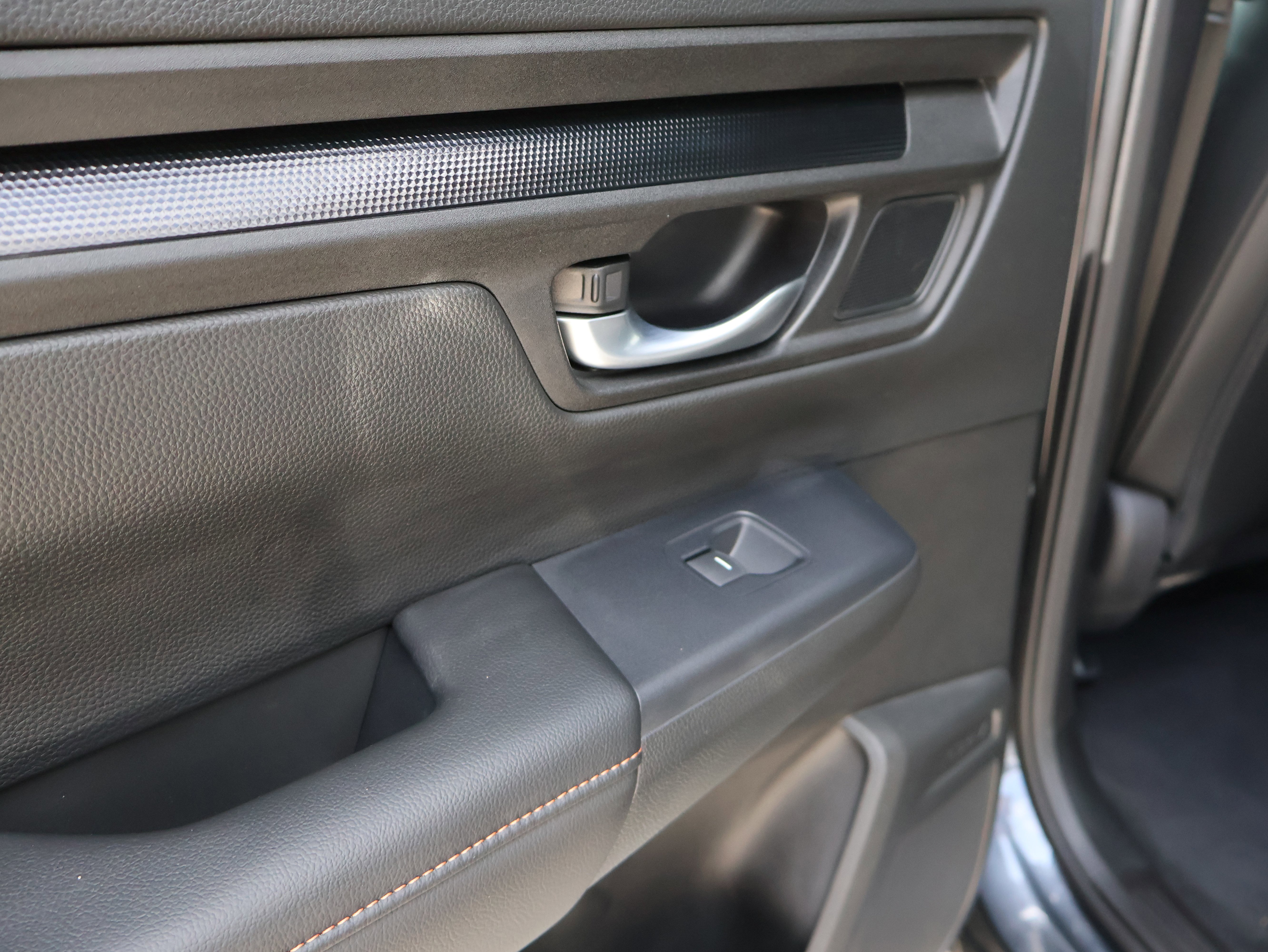 Used 2025 Honda CR-V Sport-L image 22