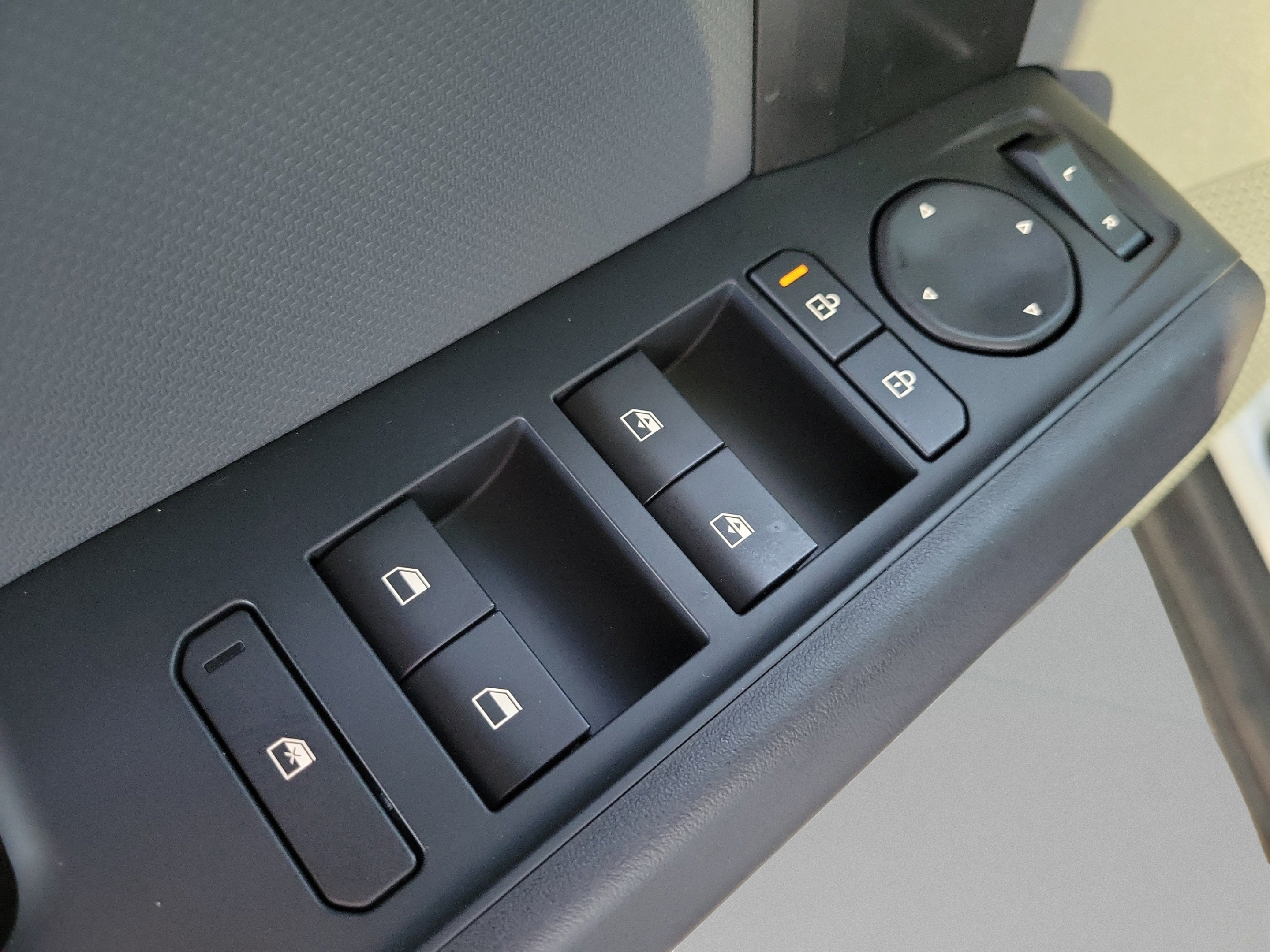 New 2027 Kia EV3 Land FWD image 13