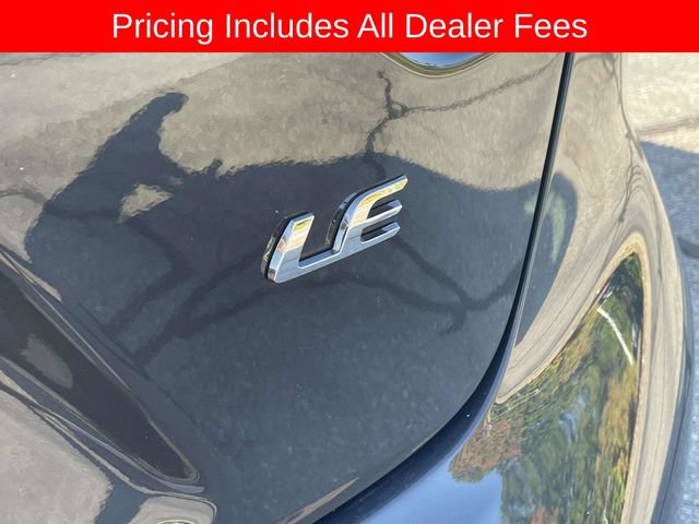 Used 2025 Toyota Corolla LE w/ Convenience Package FWD image 12