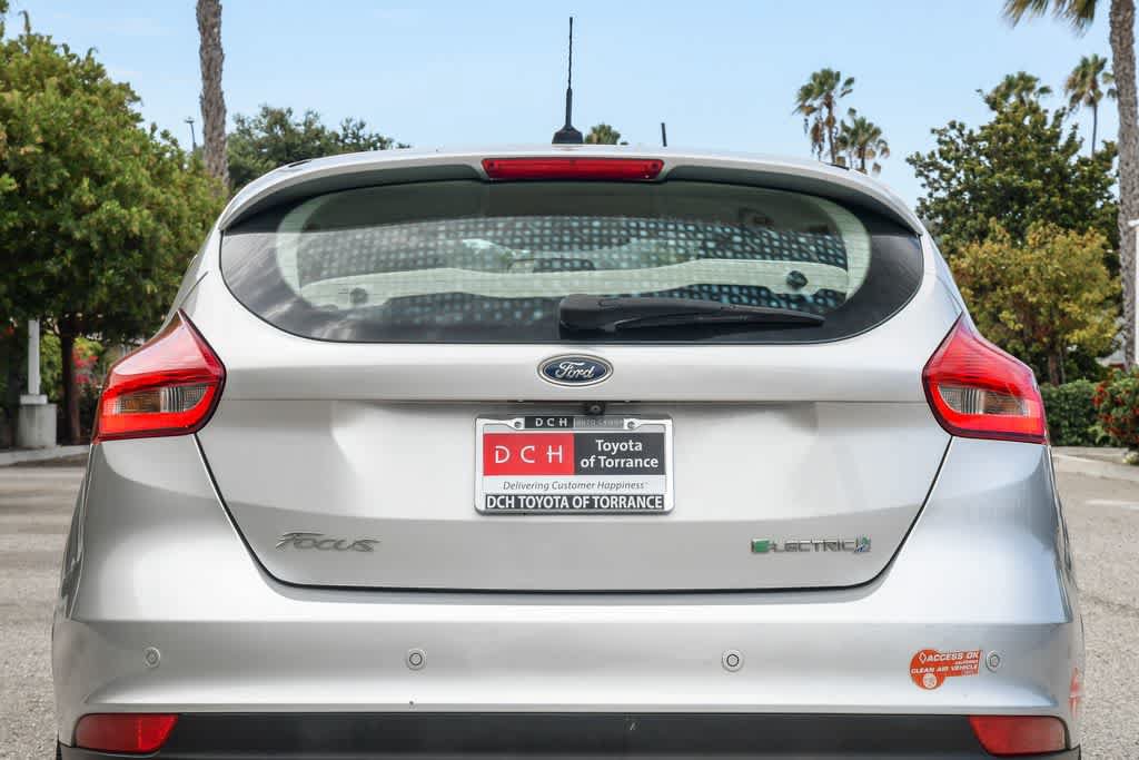 Used 2017 Ford Focus Electric Hatchback FWD image 6
