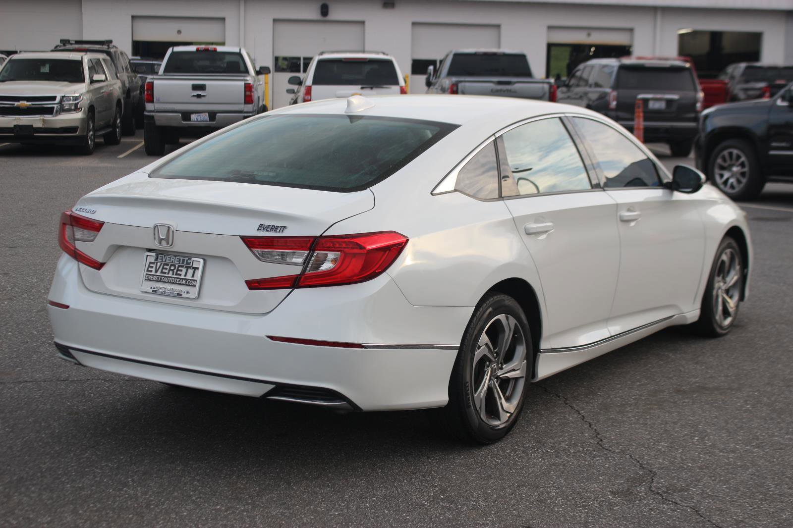 Used 2018 Honda Accord EX-L image 7