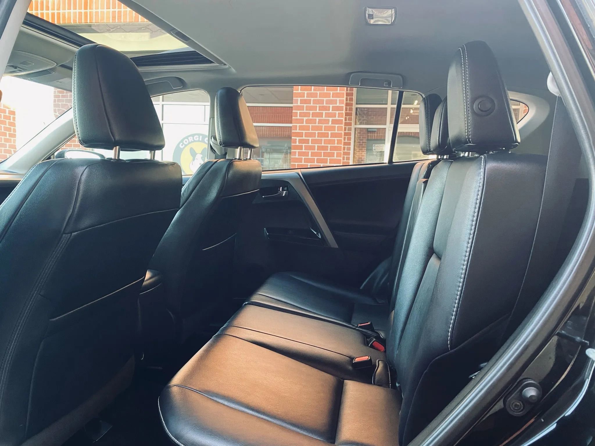 Used 2018 Toyota RAV4 Limited w/ All Weather Liner Package image 13