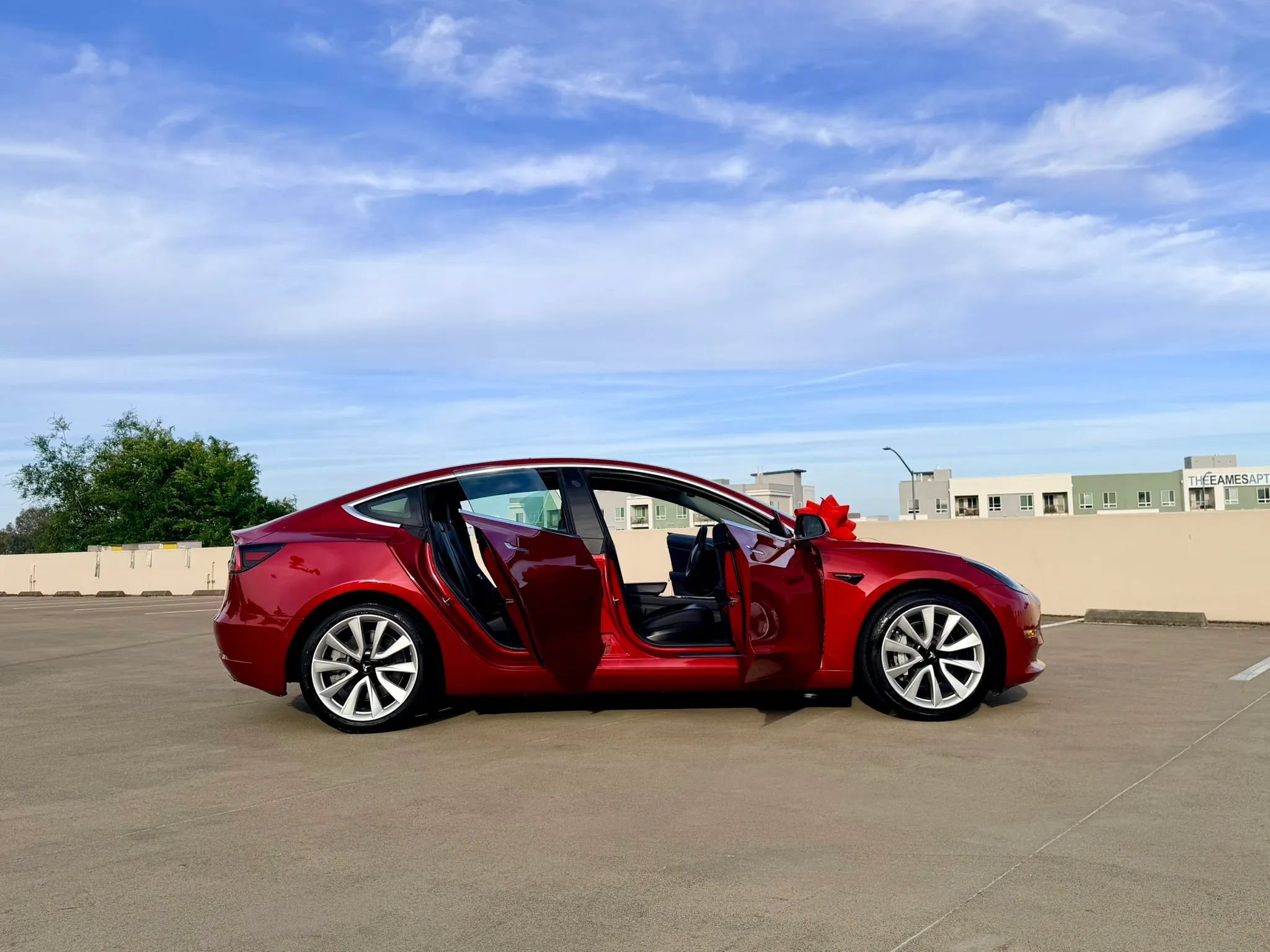Used 2020 Tesla Model 3 Standard Range Plus RWD image 43