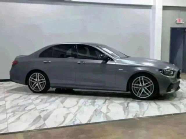 Used 2022 Mercedes-Benz E 53 AMG 4MATIC Sedan image 36