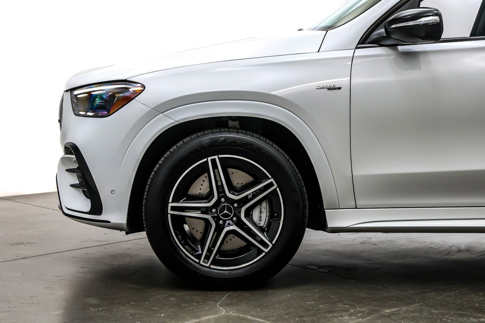Used 2025 Mercedes-Benz GLE 53 AMG 4MATIC image 10