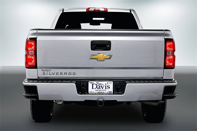 Used 2017 Chevrolet Silverado 1500 Custom w/ Custom Convenience Package image 6