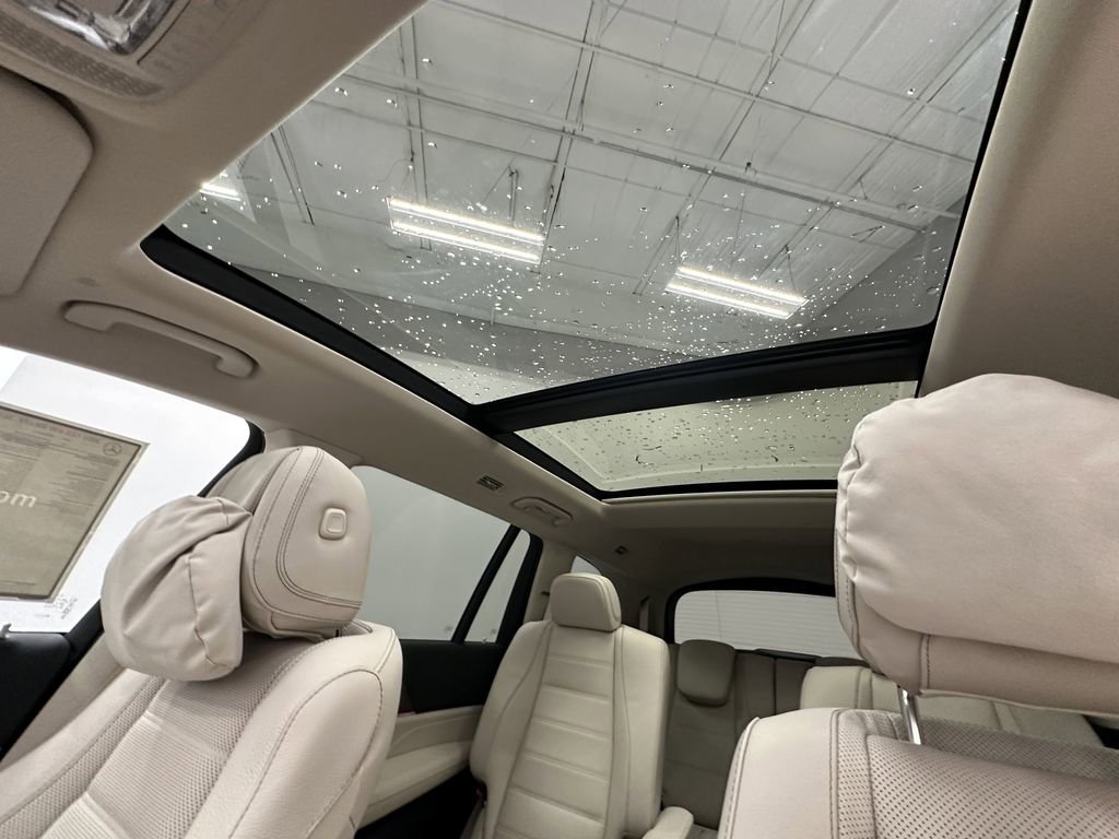 New 2026 Mercedes-Benz GLS 450 4MATIC image 37