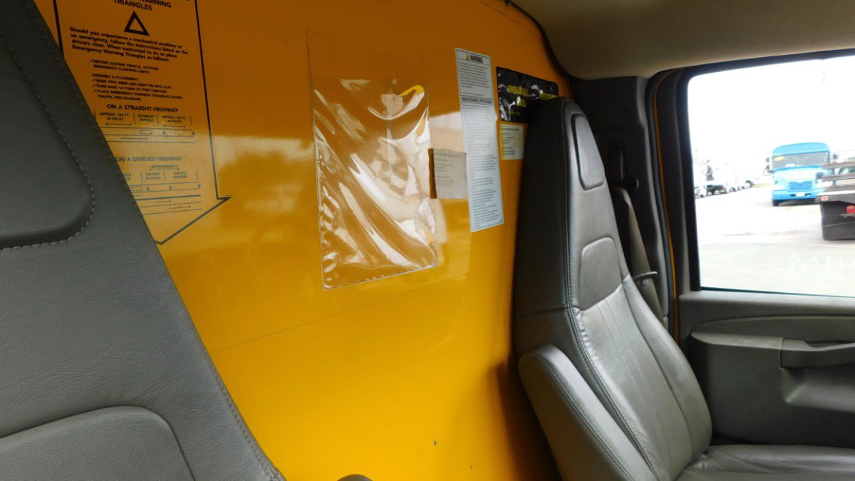 Used 2021 GMC Savana 3500 Extended w/ Power Convenience Package image 23