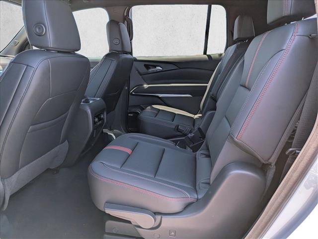 New 2026 Chevrolet Traverse RS FWD image 16