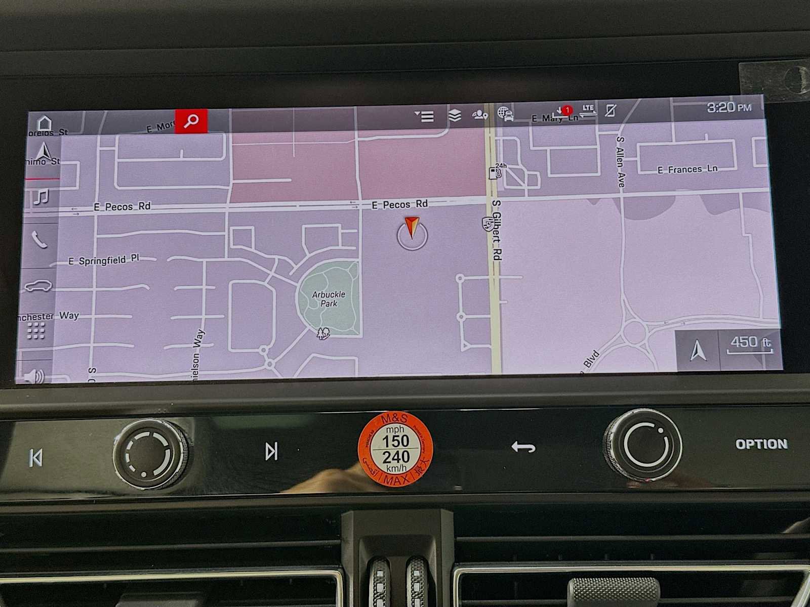 Certified 2025 Porsche Macan S image 19