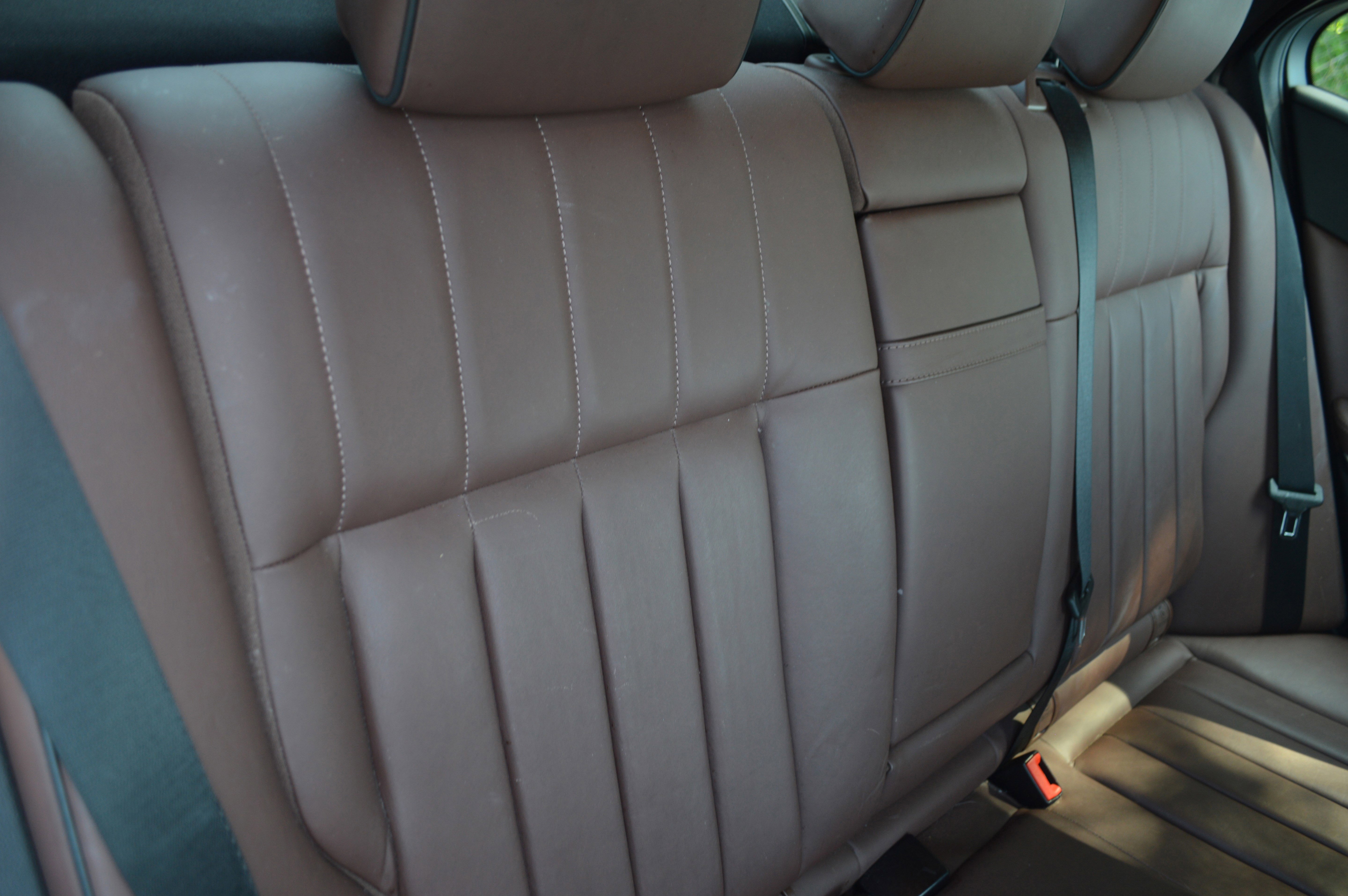 Used 2014 Mercedes-Benz E 250 BlueTEC 4MATIC Sedan image 36