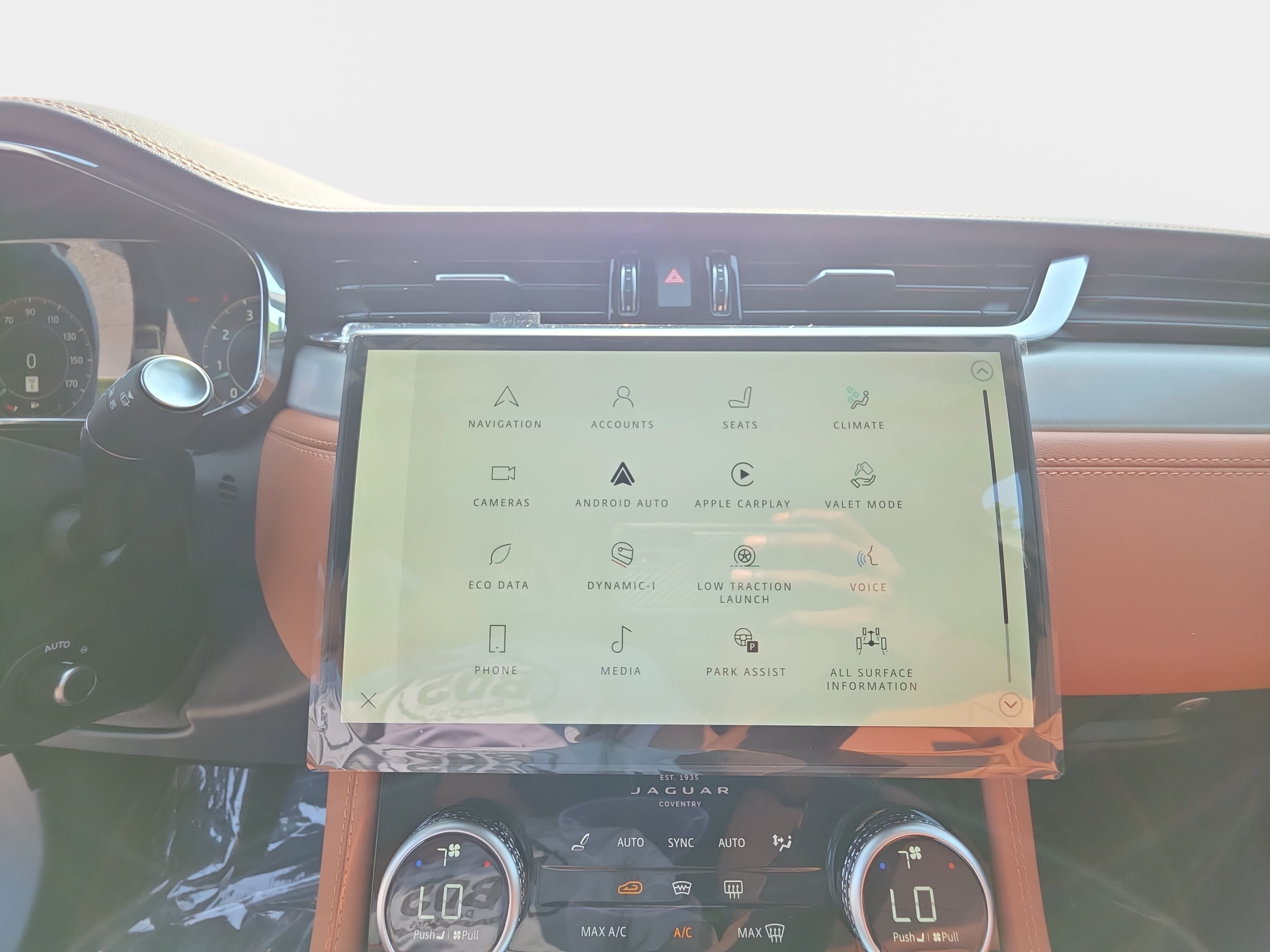 New 2026 Jaguar F-PACE R-Dynamic S AWD/4WD image 22