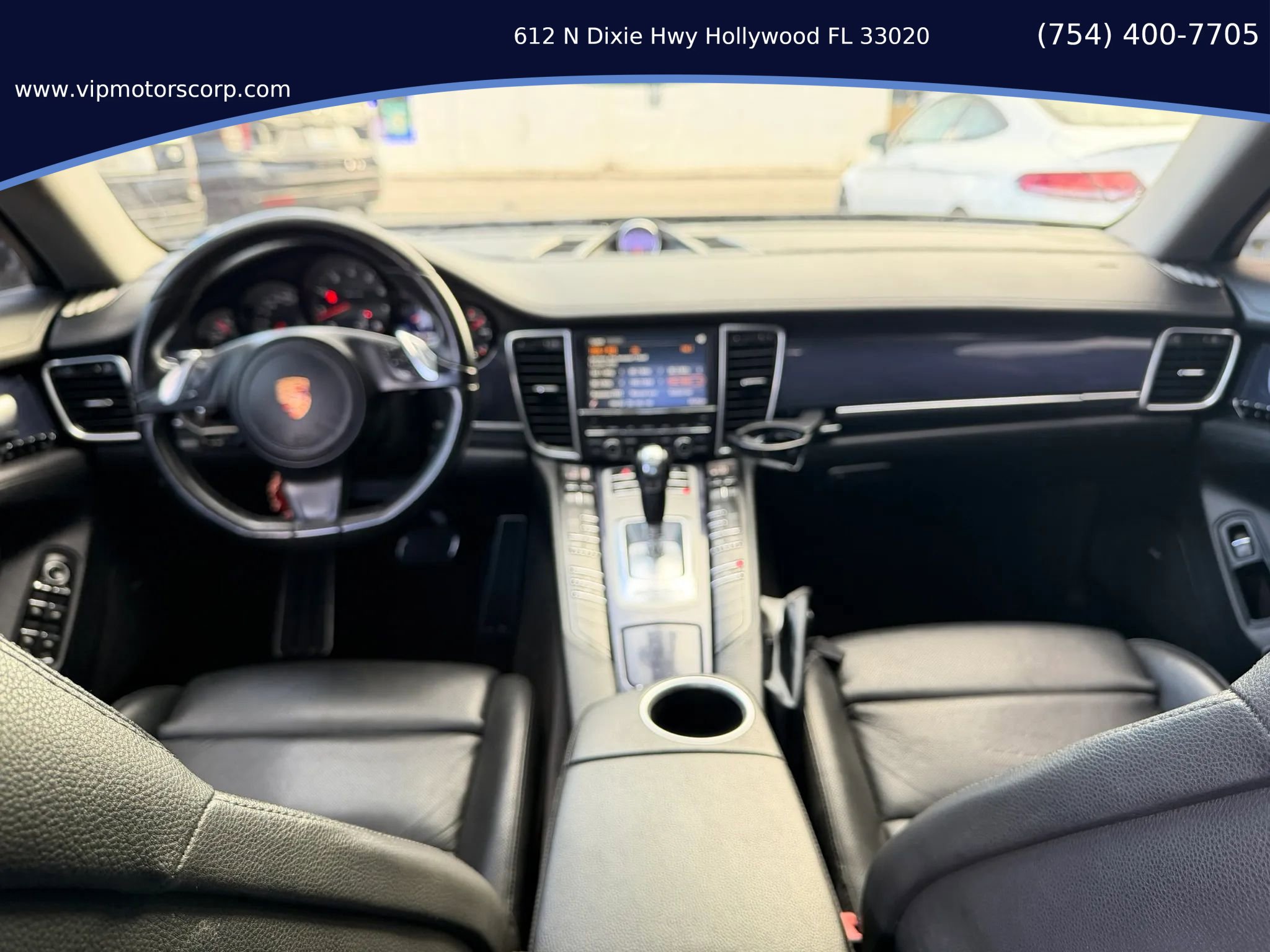 Used 2014 Porsche Panamera 4 image 8