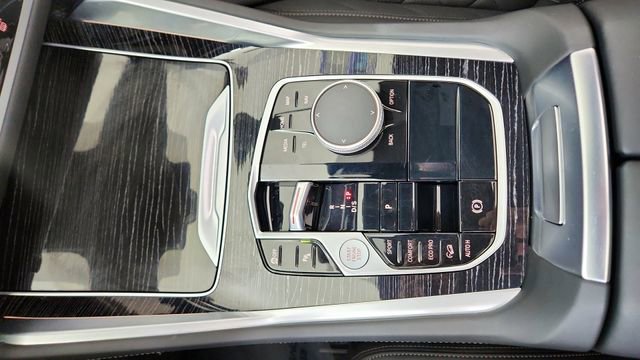 Used 2026 BMW X6 xDrive40i image 48