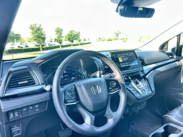 Used 2024 Honda Odyssey Elite image 15