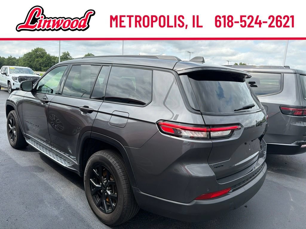 Used 2024 Jeep Grand Cherokee L Laredo AWD/4WD image 3