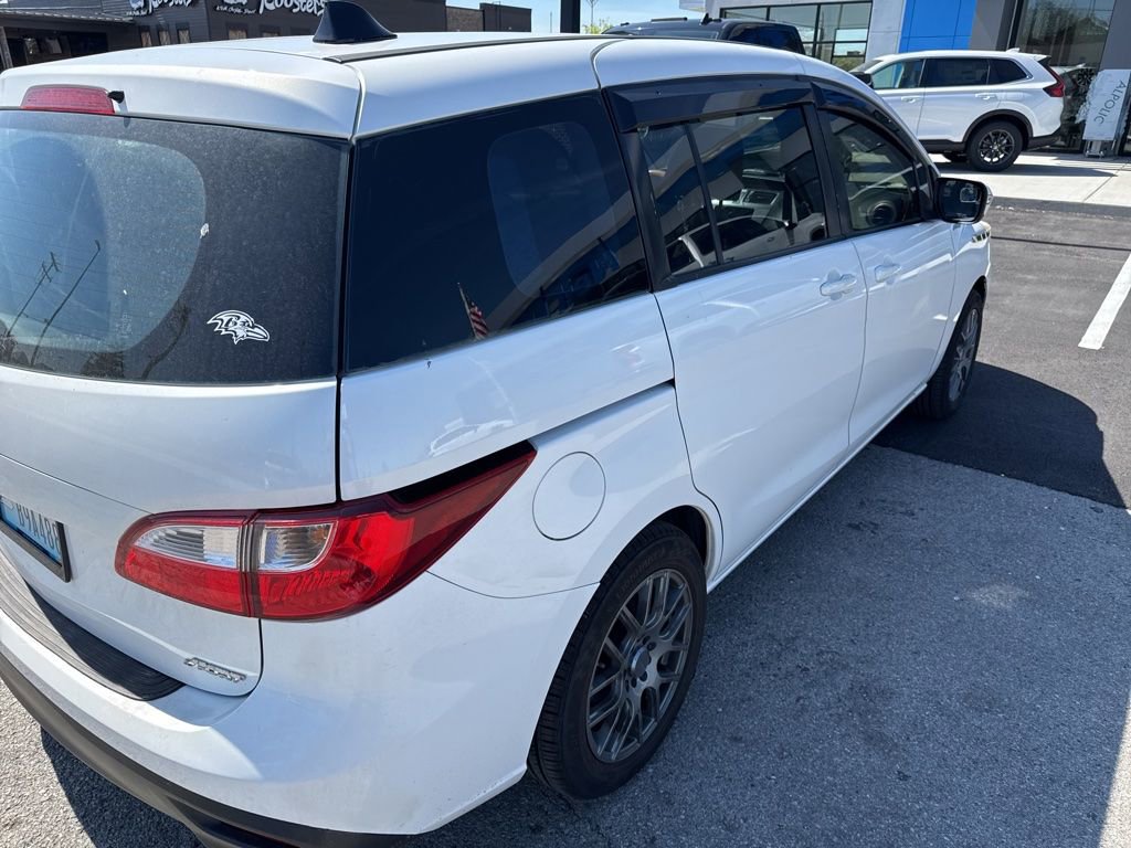 Used 2015 MAZDA MAZDA5 Sport image 4