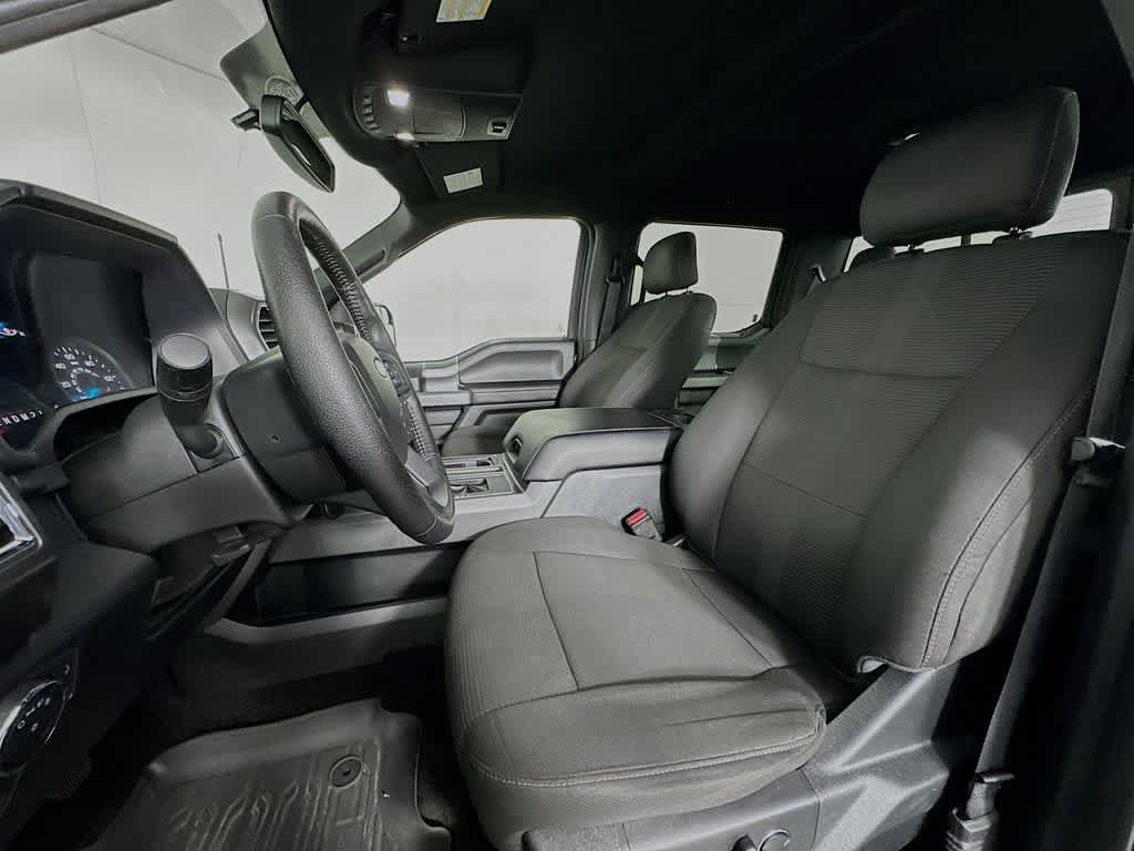 Used 2016 Ford F150 XLT w/ Equipment Group 302A Luxury RWD image 12