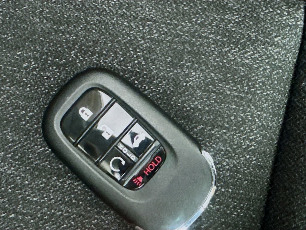 Certified 2025 Honda Accord SE image 37