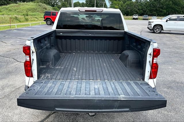 Used 2021 Chevrolet Silverado 1500 LT AWD/4WD image 7